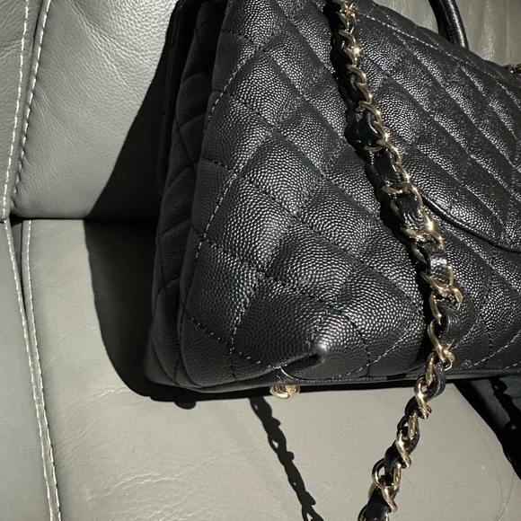 Chanel Coco - Picture 16 of 16